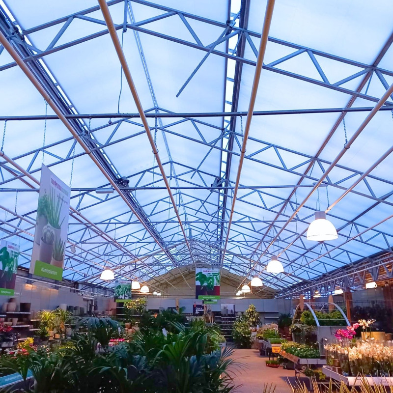  Renovatie en nieuwbouw dekrolschermen bij Tuin Totaal Oldenzaal